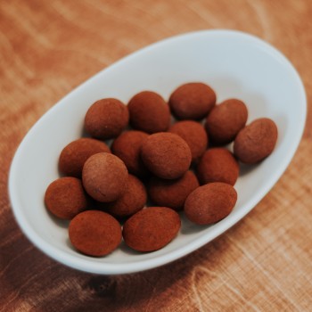 Comprar almendras caramelizadas con chocolate blanco al  cacao